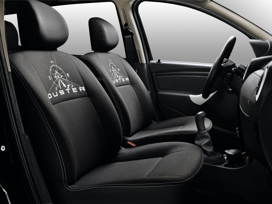 Интерьер Dacia Duster Aventure Limited Edition 2013 года  (фото 5 из 32)